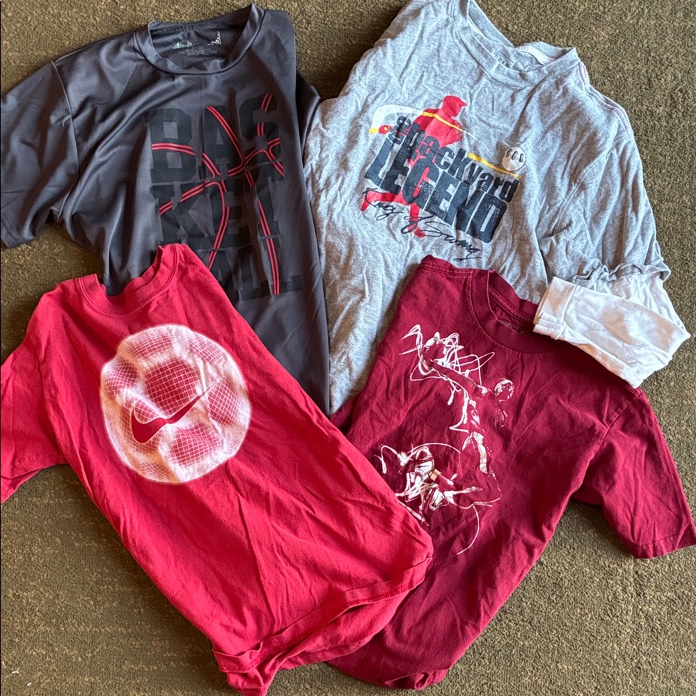 4 Boys Assorted Sports Graphic T-Shirts in Red and Gray